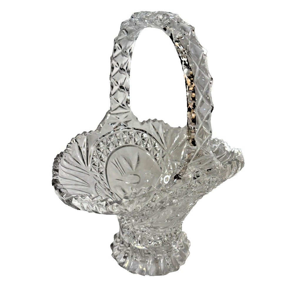 Hofbauer Byrdes Collection Basket German 24% Lead Crystal With Handle
